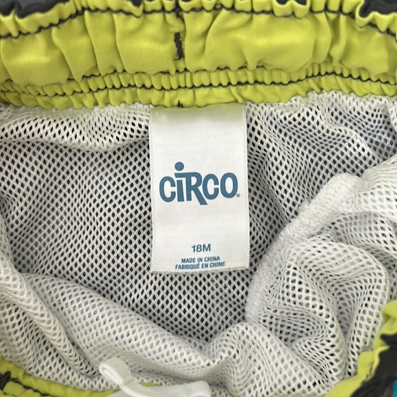 Boys swim shorts board shorts swim trunks size 18 months mesh lined - Picture 3 of 3